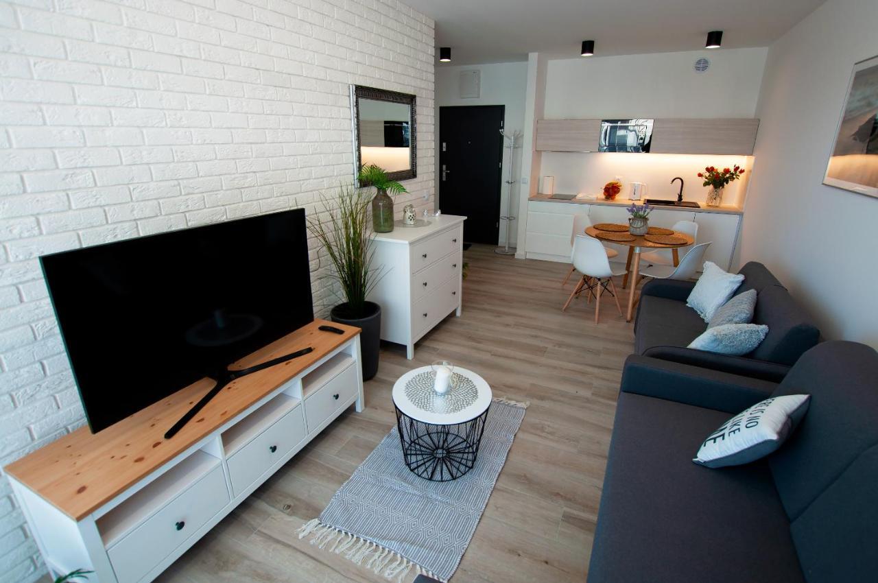 Apartament Ikar Z Widokiem Na Morze W Kompleksie Platinium Rewal Exteriör bild